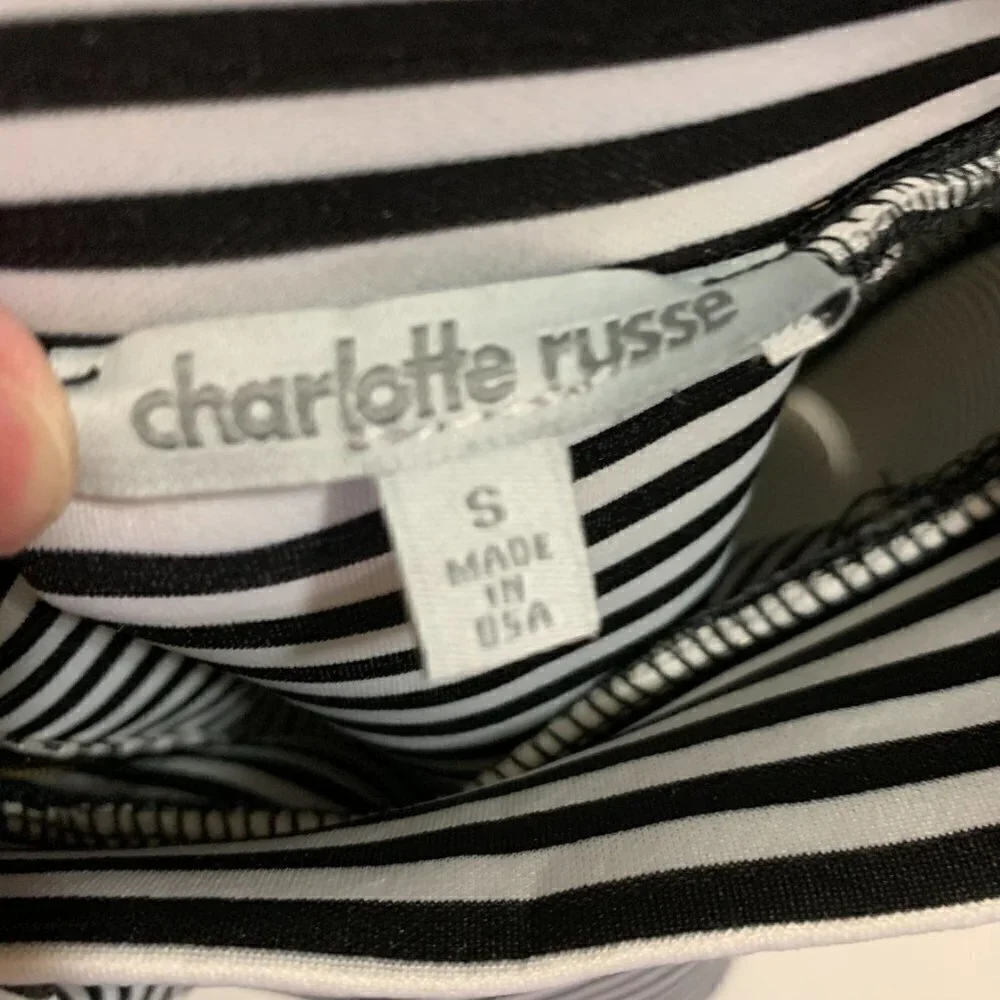 Charlotte Russe Black White Flare Skirt. Size small. - Picture 4 of 6